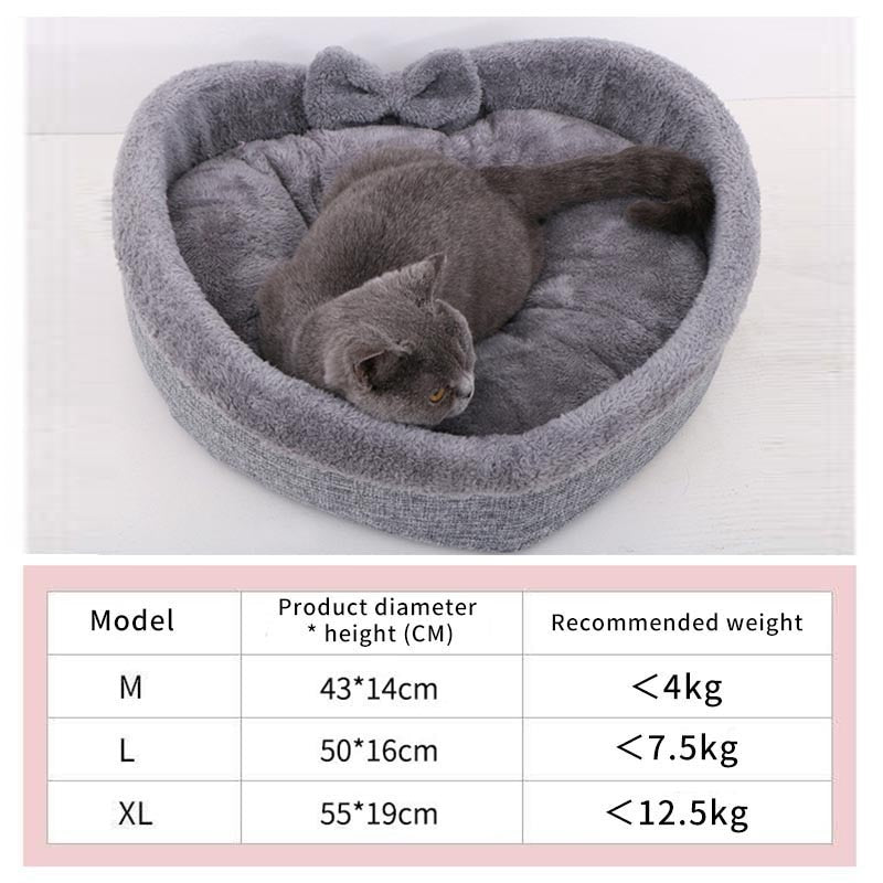 Heart-Shaped Bed For Cats