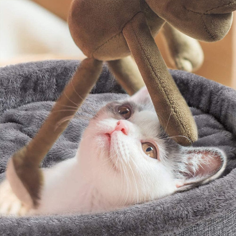 Heart-Shaped Bed For Cats