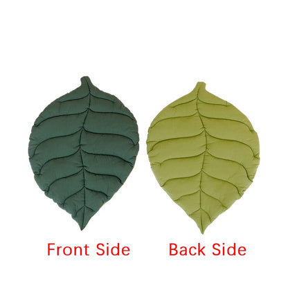 Leaf-Shaped Calming Bed For Pets